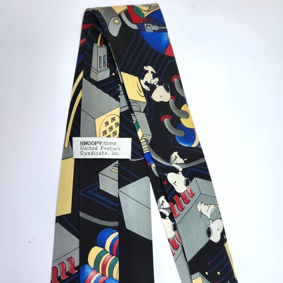 Snoopy Necktie Bugged Out on the Internet Men's Tie Vintage United Feature - Picture 5 of 7